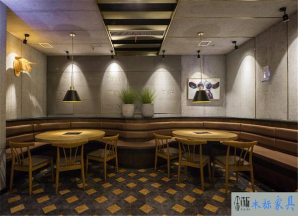 在廣東的所有地區為什么人人要求酒店餐桌椅一定要舒適呢？ 